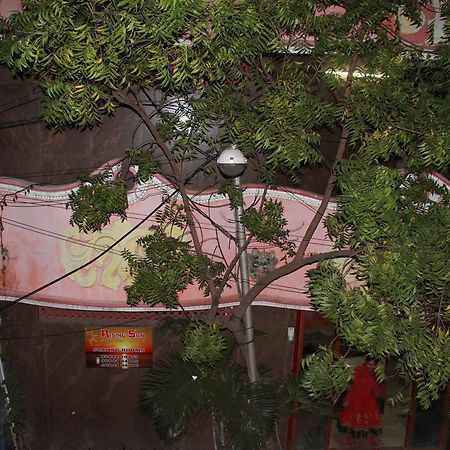 Rising Sun Hotel Chennai Luaran gambar